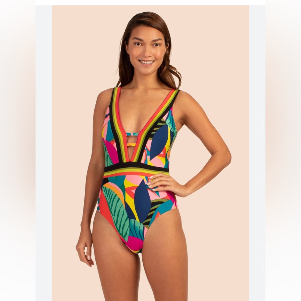 NWT Trina Turk rainforest bathing suit, swimsuit sanity liner still attached